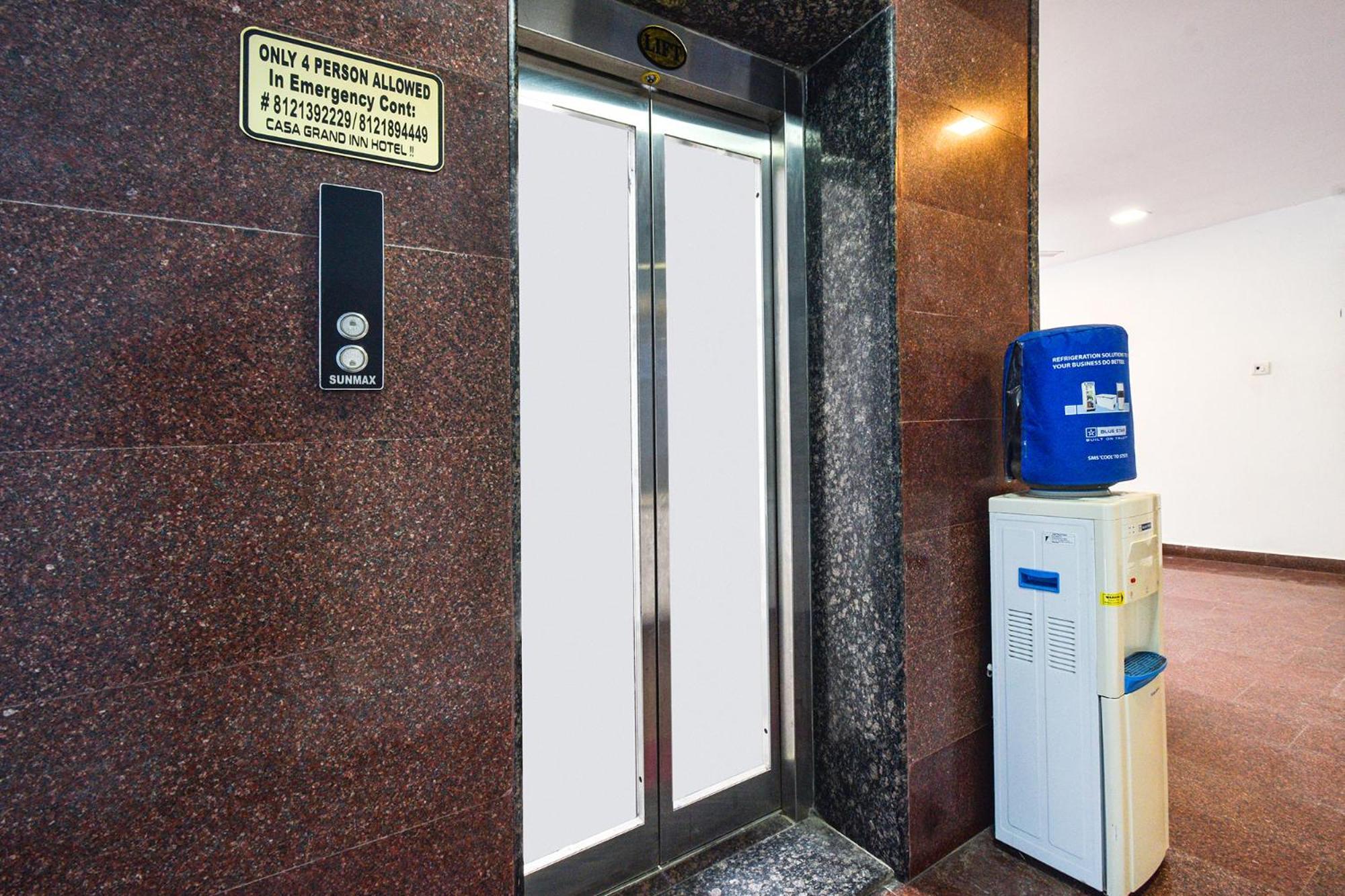 Fabhotel Casa Grand Inn - Nr Us Consulate, Financial District Хидерабад Екстериор снимка