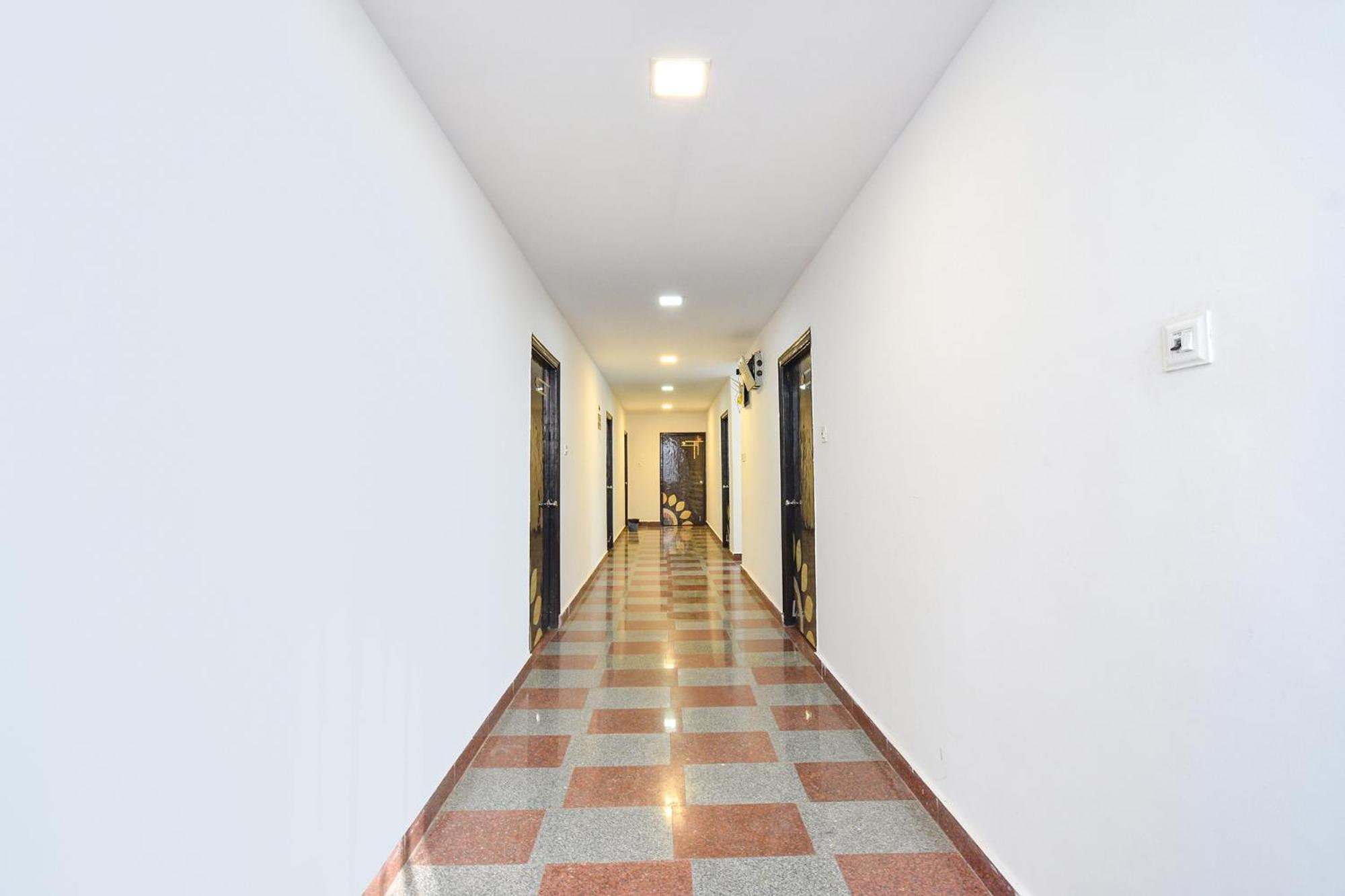 Fabhotel Casa Grand Inn - Nr Us Consulate, Financial District Хидерабад Екстериор снимка